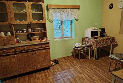 Casă cu 2 camere cu Teren 550 Mp în Bozovici - 4