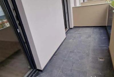 Apartament cu 2 camere decomandat în Vest - 3