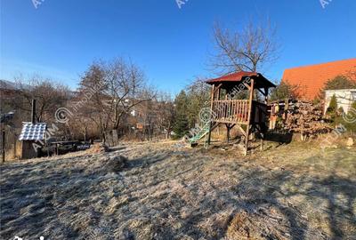 Casă cu 2 camere cu Teren 640 Mp în Rășinari - 2