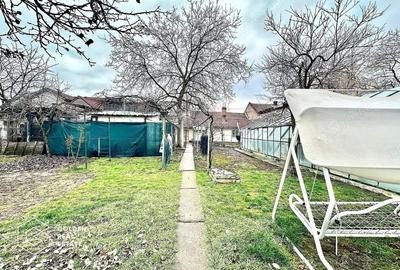 Casă cu 3 camere cu Teren 720 Mp în Șega - 1