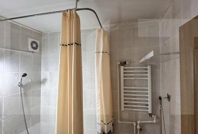 Garsoniera decomandata, 40 mp, Baicului, etaj 4/4, bloc izolat termic, parcare - 12