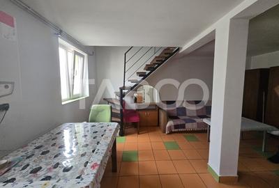 Apartament cu 2 camere semidecomandat, mobilat în Vasile Aaron