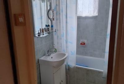 Apartament 2 camere, etaj 2/4, zona Garii - 4