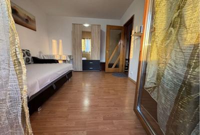 Proprietar Garsoniera 9 Mai - 1