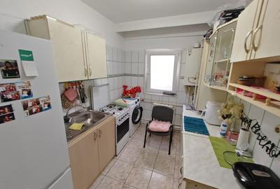 Apartament cu 2 camere decomandat în Alexandru cel Bun - 3