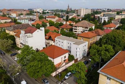 Investitie: Centru medical cu 2 etaje si Casa de locuit cu etaj pe Bd V Babes