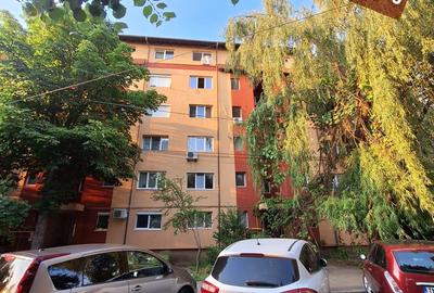 Proprietar vand apartament cu o camera Lipovei Proprietar vand apartament cu o camera Lipovei - 1