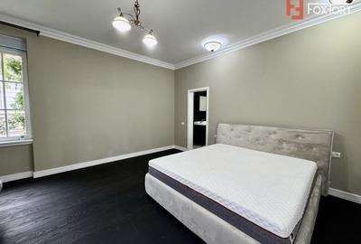 Apartament deosebit, 3 camere, zona Central - Bld. C.D. Loga - 24