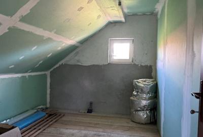 Vila cu curte generoasă Lazu - 18