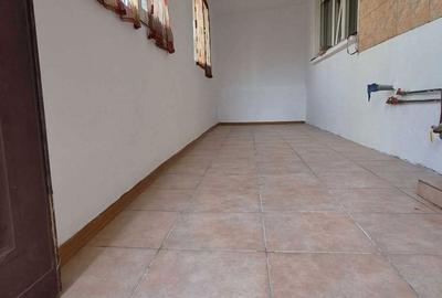 Apartament cu 3 camere decomandat în Central - 3