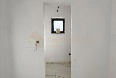 Casă cu Teren 550 Mp în Satu Nou de Jos - 13