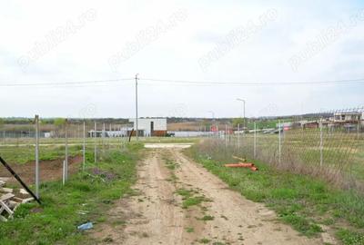 VANZARE TEREN 2000 mp 50euro mp intravilan utilitati in Izvorani la 140 metri de Delta SNAGOV VANZARE TEREN 2000 mp 50euro mp intravilan utilitati in Izvorani la 140 metri de Delta SNAGOV - 5