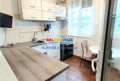 Apartament cu 2 camere semidecomandat, mobilat în Central