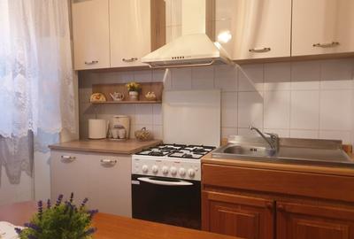 Apartament cu 3 camere decomandat, mobilat în Chișinau - 2