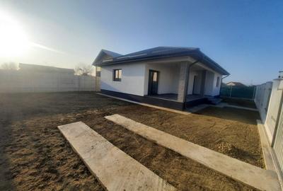 Casă individuală cu 3 camere cu Teren 300 Mp în Domnești - 3