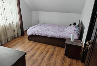 Casă individuală cu 8 camere cu Canalizare în Râșnov - 5