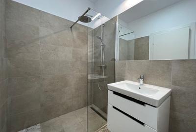 Apartament cu 4 camere decomandat, mobilat în Băneasa - 11