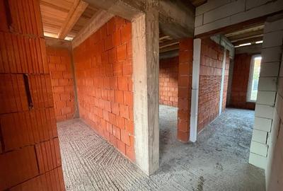 RECO Casa plan parter cu 3 dormitoare-la rosu- Paleu - 18