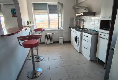 Apartament cu 2 camere semidecomandat, mobilat în P-ța Ovidiu - 14