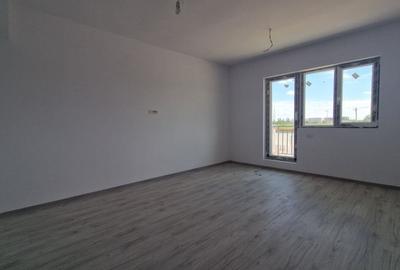 Titan 2 camere decomandat 65 mp + LOC PARCARE GRATUIT - 5