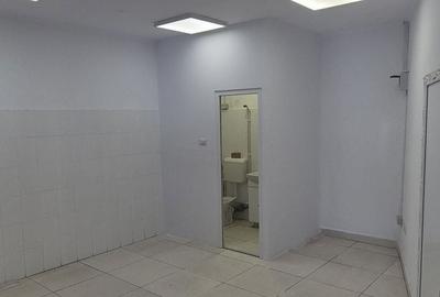 Spațiu comercial, de 100 mp, în Adjud - 4