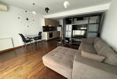 Garsonieră decomandată, mobilată în Unirii