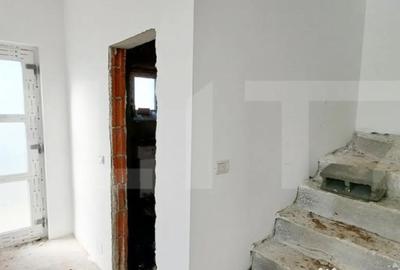 Casă cu 5 camere cu Teren 400 Mp în Central - 9