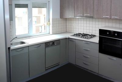 Apartament cu 3 camere decomandat în Central - 8