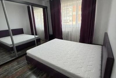 Apartament cu 2 camere decomandat în 1 Mai - 2