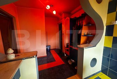 Apartament 3 camere, 68 mp, etaj 1, zona 9 Mai - 5