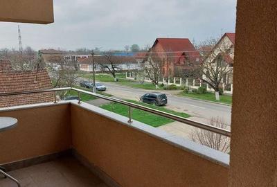 Apartament cu 3 camere decomandat în Central - 7