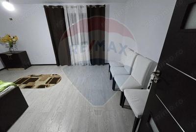 Casa / Vila cu 4 camere de vanzare in zona Periferie - 12