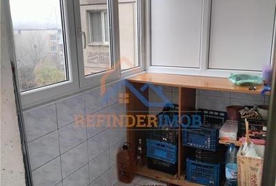 Vanzare apartament 3 camere zona Uverturi - Militari - 5