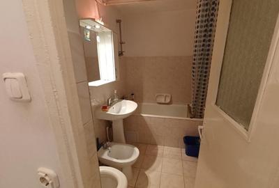 Republicii, zona Marinex, 4camere, etaj 3 - 2