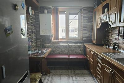 4 camere, 2 balcoane, Mobilat si Utilat, Viziru 3 - 9