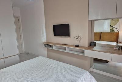 Particular vand apartament 3 camere, zona Piata Presei, sector 1 - 10