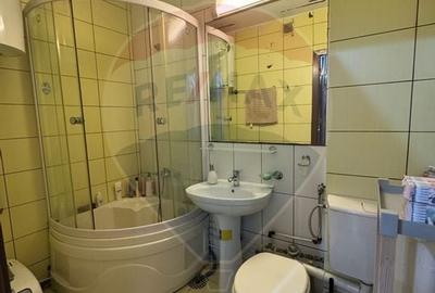 2 decomandate, zona Rendez-vous, etaj intermediar - 3