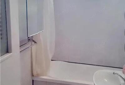 Apartament Renovat cu 2 Camere si Parcare in Astra - 7