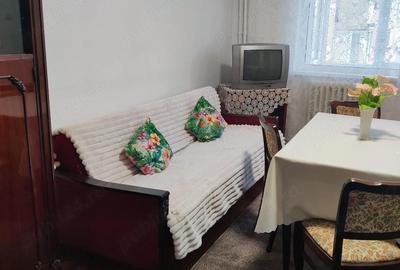 Garsonieră decomandată în Cetate