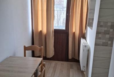 Garsonieră semidecomandată în Central - 2