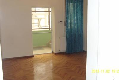 IDEAL PT. FIRME,SCOALA,BIROURI,GRADINITE sau MAI MULTE FAMILI. - 9