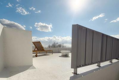 Casă cu 4 camere în Pipera