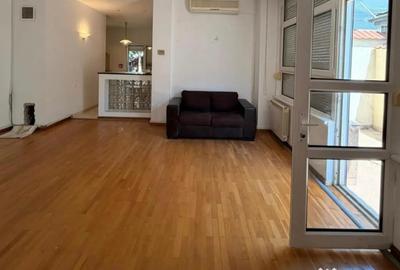 Casă cu 7 camere cu Teren 300 Mp în Victoriei - 5