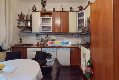 Vila superba, 9 dormitoare, pretabila pentru pensiune, Sinai - 4
