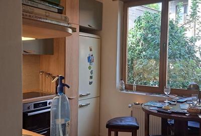 CASA CU MAGNOLII - APARTAMENT IN VILA - 8