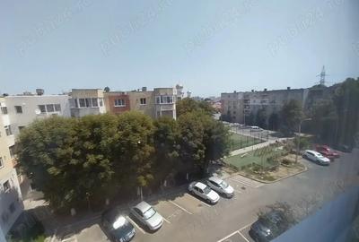 Apartament cu 2 camere decomandat în Năvodari - 9