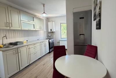 Apartament cu 2 camere decomandat, mobilat în Zorilor - 3