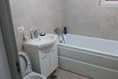 Casă cu 4 camere cu Teren 70 Mp în Prisăcani - 2