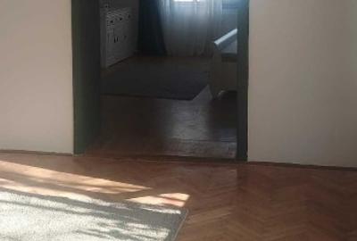 Casa individuala-curte - pretabila locuinta sau birou- firma- Centrul Vechi - 6