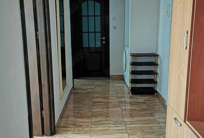 Faleza Nord-2 decomandate etaj 1, renovat, mobilat si utilat, centrala pe gaz - 7